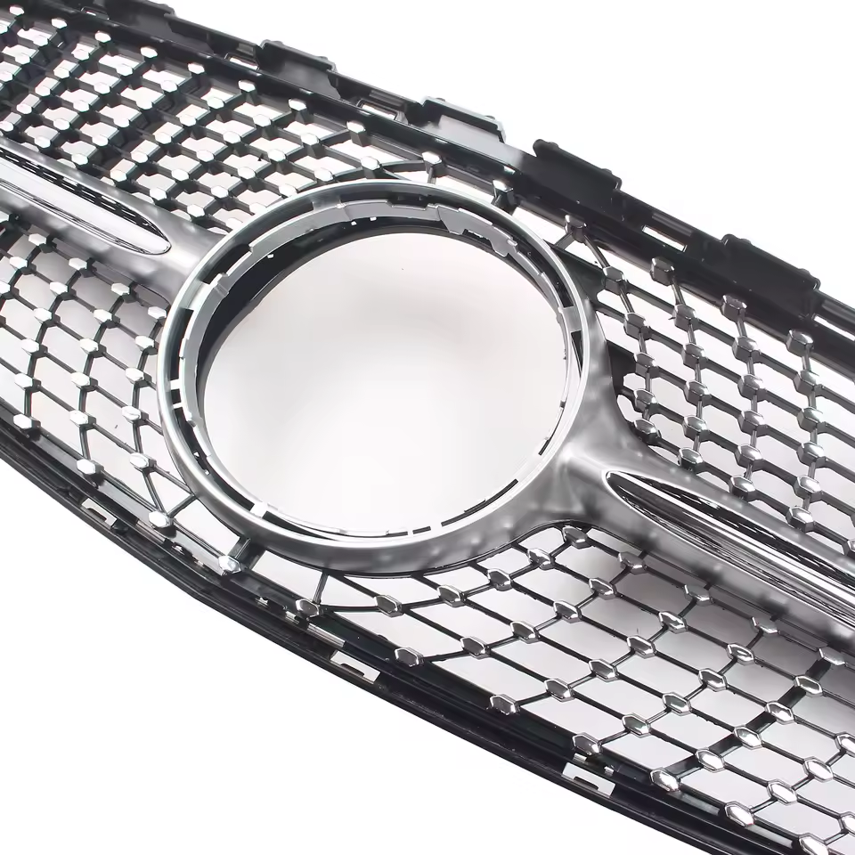 Mercedes A-Klasse W176 Facelift Hochglanz Schwarze Diamant Style Grill (2016-2018)