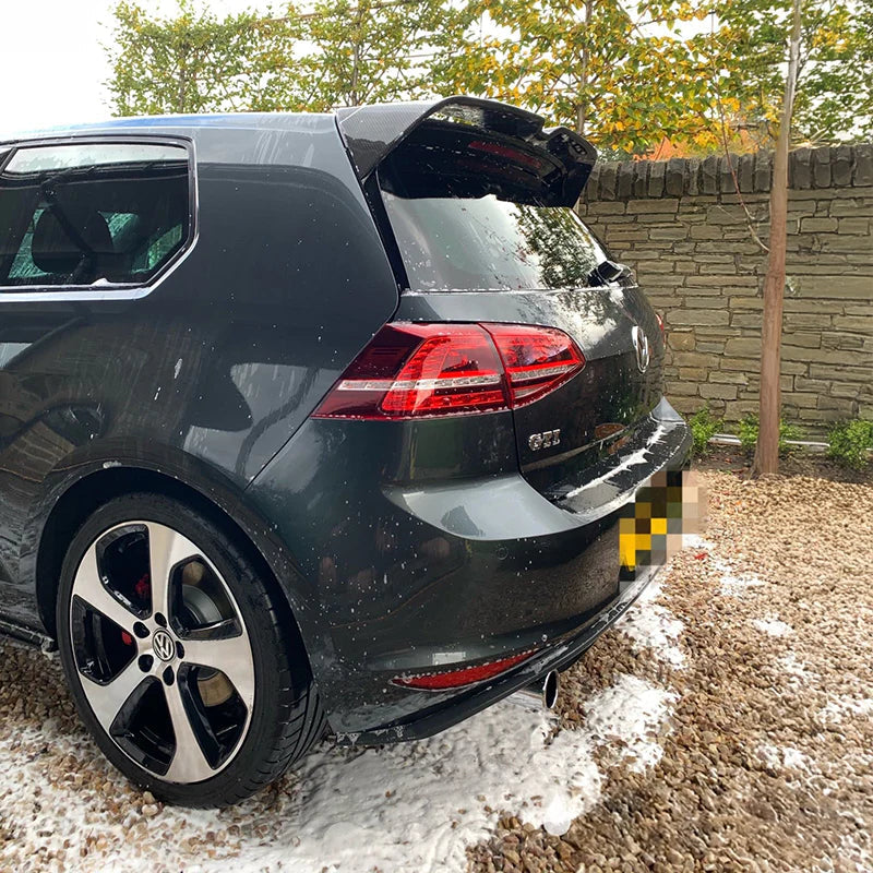 Vw Golf R/GTI/GTD MK7/7.5 2013-2020 Carbone Becquet