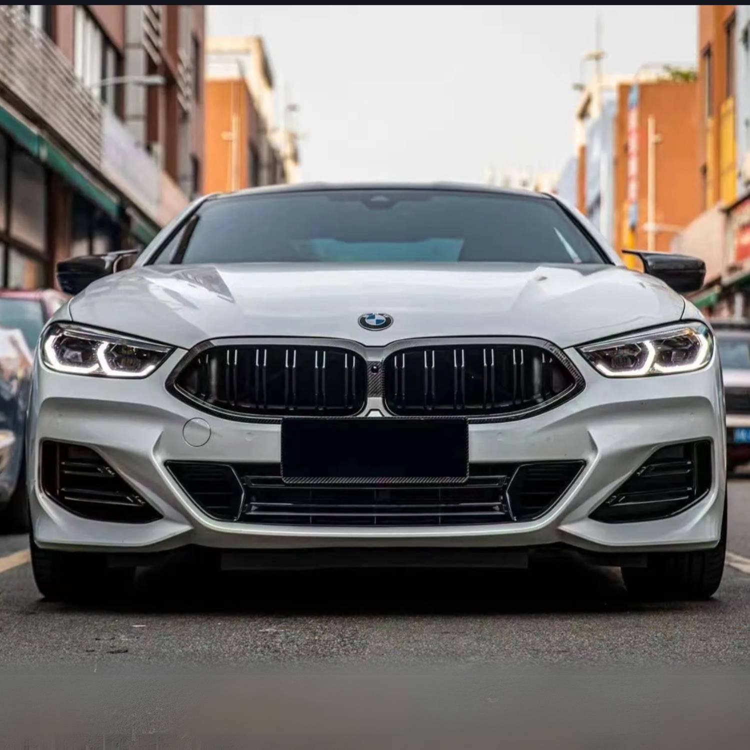 BMW 8er G14 G15 G16 LCI PrePreg Carbon Doppellamellen Nieren Grill (2023+)