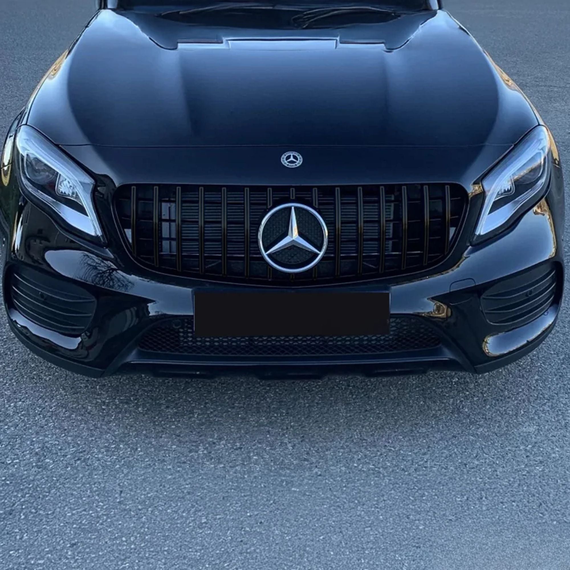 Mercedes GLA X156 Facelift Hochglanz Schwarze Panamericana GT Style Grill (2017-2020)