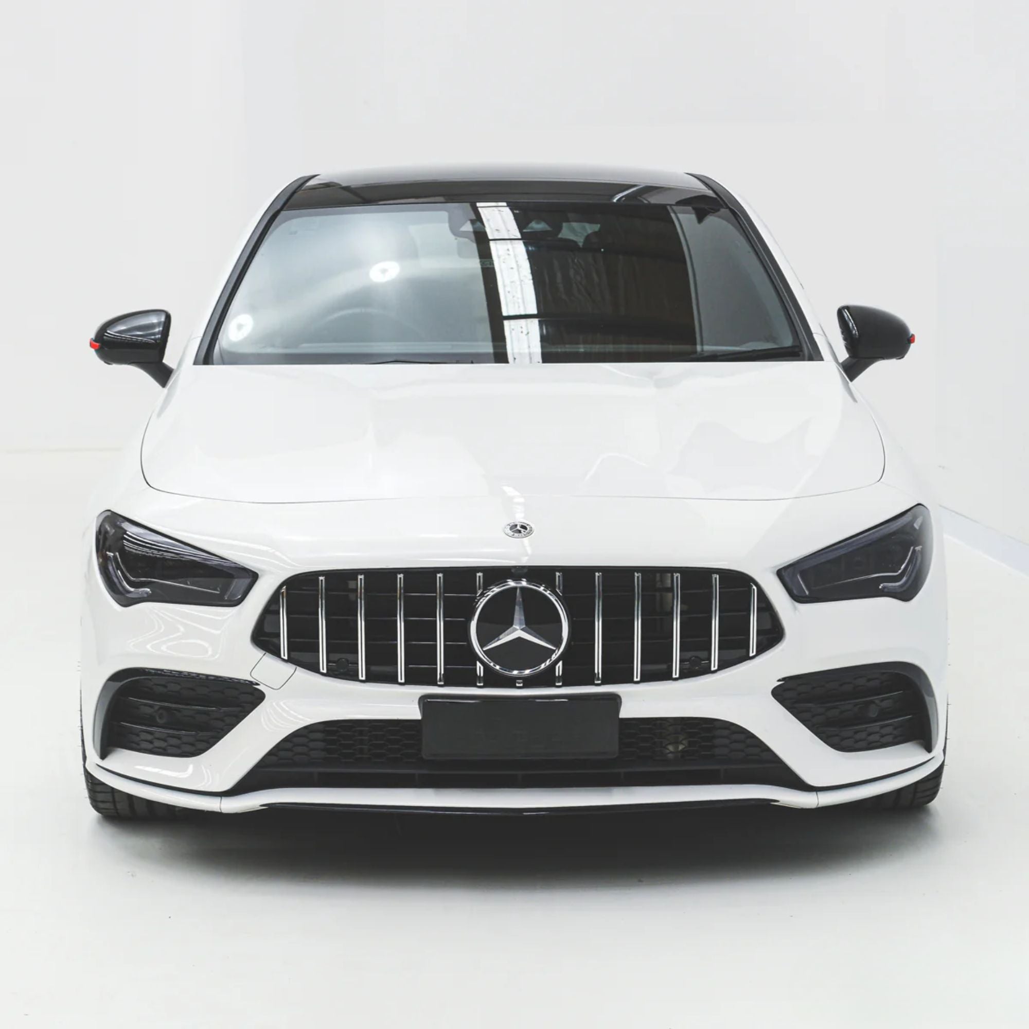 Mercedes CLA W118/C118 Hochglanz Schwarze Panamericana GT Style Grill (2019-2023)