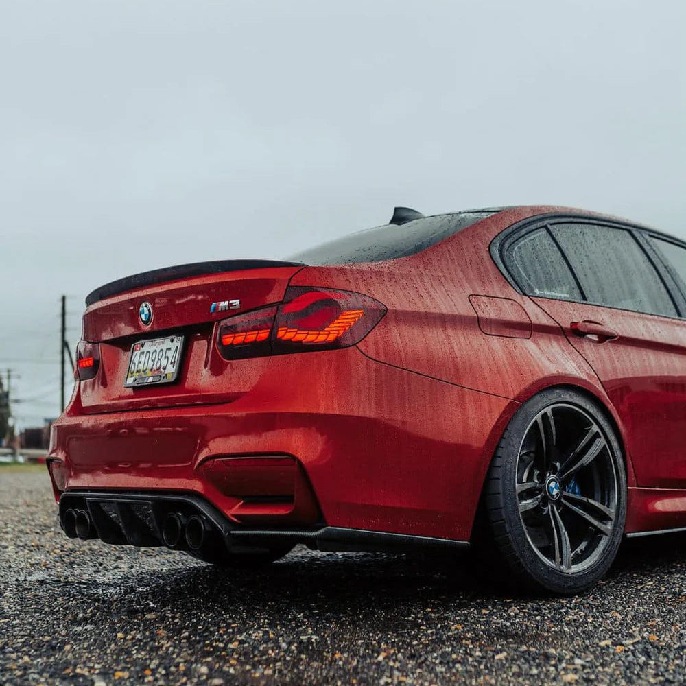 BMW Série 3 F30 / M3 F80 Carbone Pré-imprégné Style P Becquet arrière par OPTIC (2014-2019)