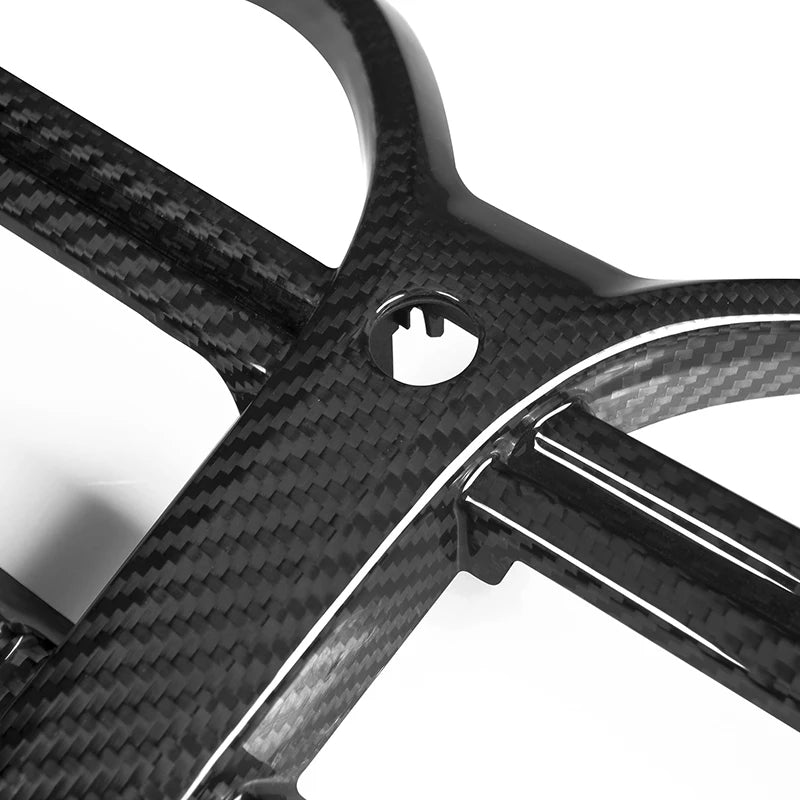 Calandre style CSL en carbone pré-imprégné pour BMW Série 4 G22 G23 (2020+)