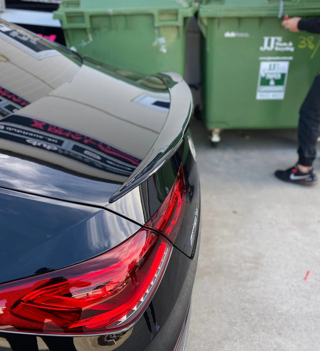 Mercedes CLA W118 Hochglanz Schwarze P Style Heckspoiler (2019+)