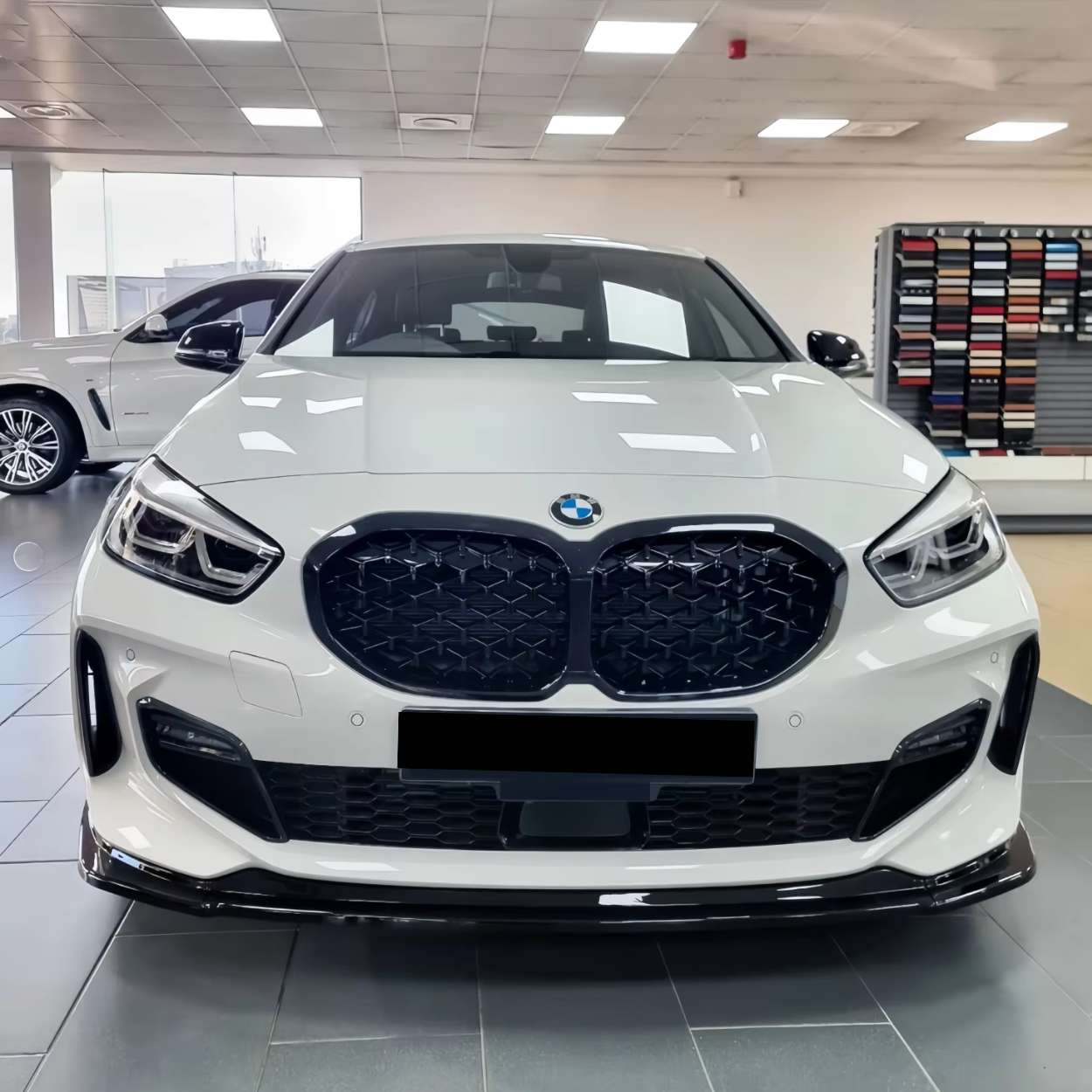 BMW 1 Series F40 Gloss Black Front Lip Splitter (2019-2024)