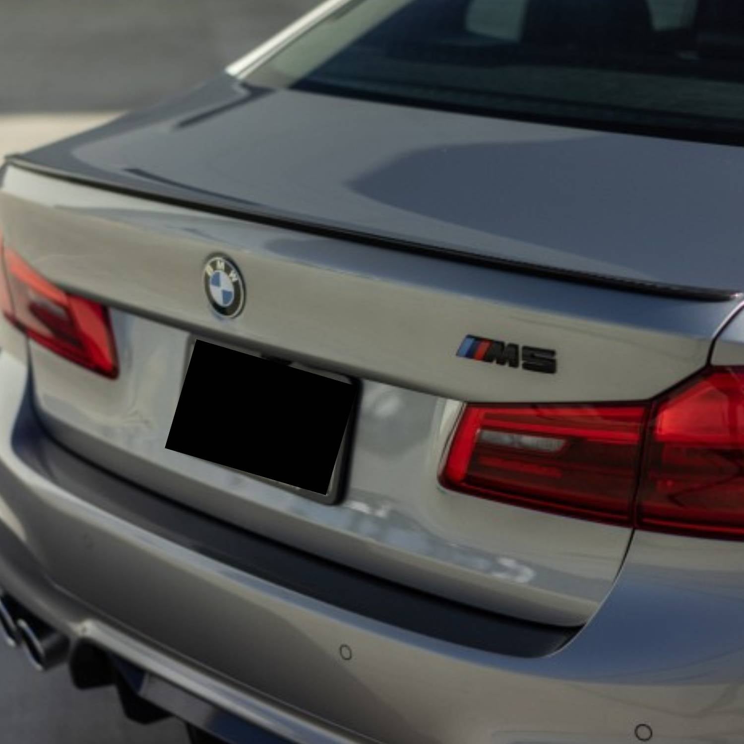 BMW Série 5 G30 / M5 F90 Noir brillant Style M5 Becquet arrière (2017-2023)