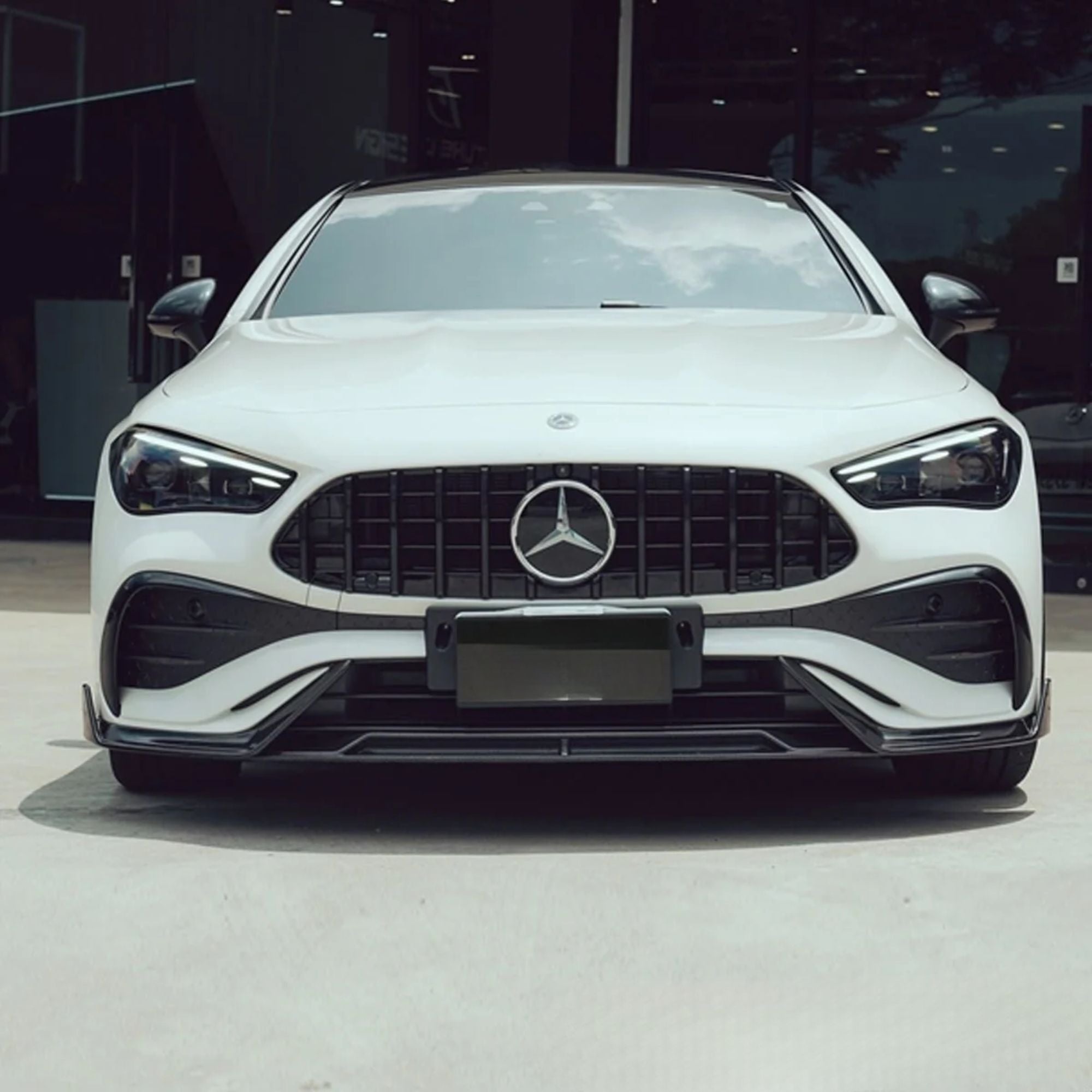 Calandre Mercedes CLE C236 Noir Brillant Style Panamericana GT (2023-2025)